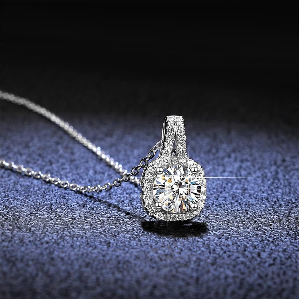 14K Gold Plated Heart Diamond Necklace Sparkle Solitaire Pendant Halo Necklace for Women Classic Luxury Love Clavicle Neckband Valentine'S Day Gift