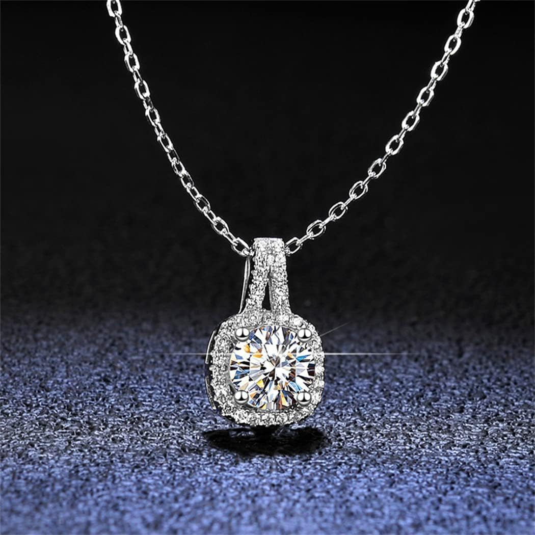 14K Gold Plated Heart Diamond Necklace Sparkle Solitaire Pendant Halo Necklace for Women Classic Luxury Love Clavicle Neckband Valentine'S Day Gift
