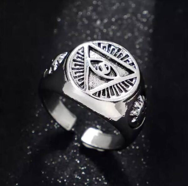 Adjustable Vintage Egypt Illuminati All Seeing Eye Pyramid Eye Ring