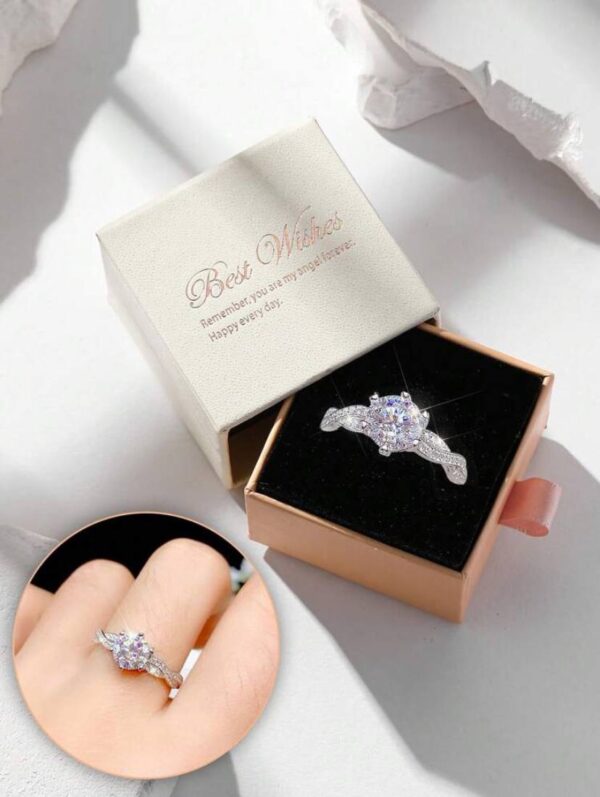 Adjustable Jewelry Gift Box - 6-Claw Rhinestone Engagement Ring, Heart Shaped.