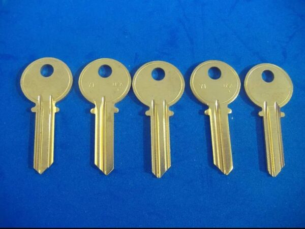 FIVE House Blank Key Y1 5-PIN KEY BLANKS