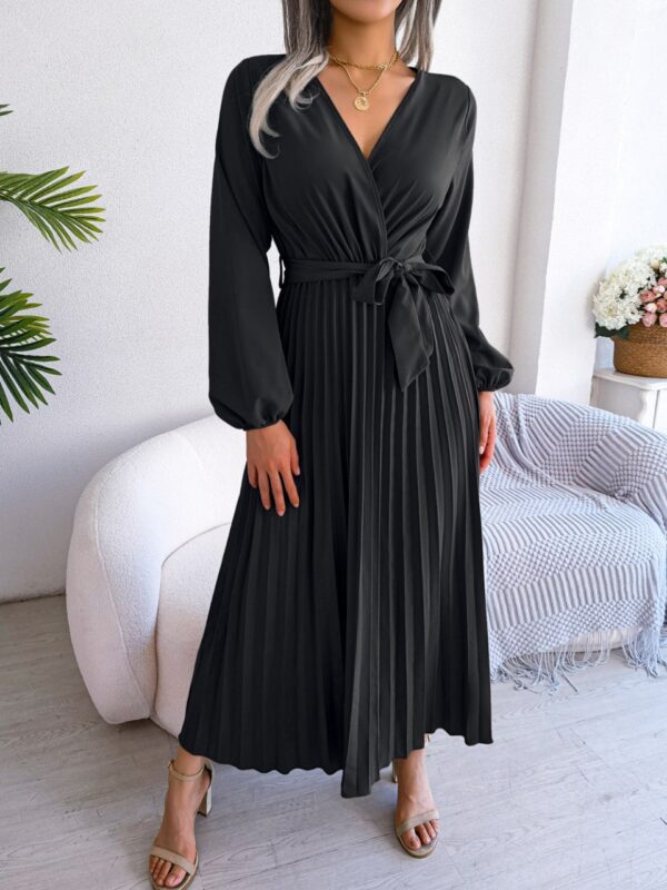 Women elegant V long neck pleated maxi dress