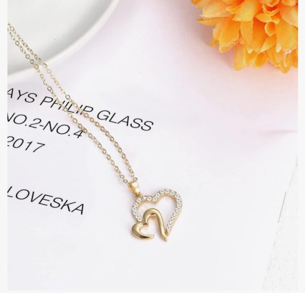 MJartoria Gold Heart Necklace for Women Double Heart with Rhinestone Dainty Simple Necklace Birthday Mothers Day Jewelry Gifts for Mom Grandma from Daughter