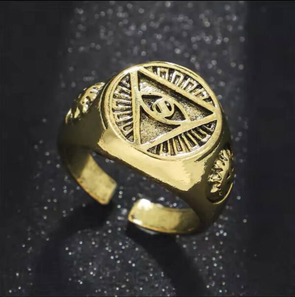 Adjustable Vintage Egypt Illuminati All Seeing Eye Pyramid Eye Ring