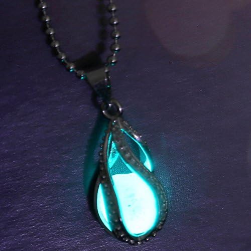Glow in the Dark Pendant Necklaces for Women Night Moon Luminous Glowing Necklace Fashion Jewelry Halloween Party Gifts
