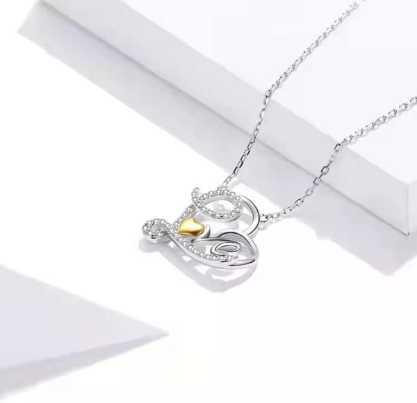 Love Heart Necklace for Women Christmas Birthday Gifts for Girlfriend Wife Mom Heart Pendant Necklaces for Women Girls Love Gift for Her